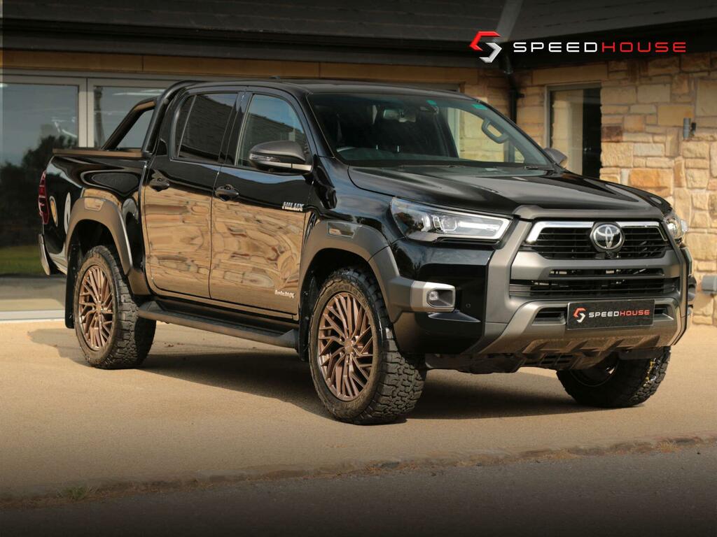 Toyota HILUX 2.8 Hilux Invincible X Mhev 4Wd A 4Wd Black