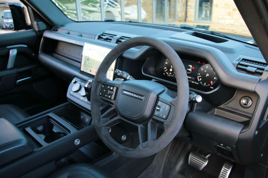 Land Rover Defender 90 3.0 D250 X-dynamic Hse Grey #48