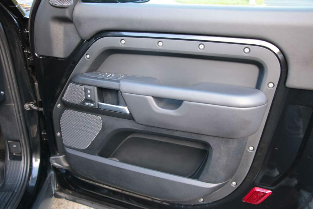 Land Rover Defender 90 3.0 D250 X-dynamic Hse Grey #42