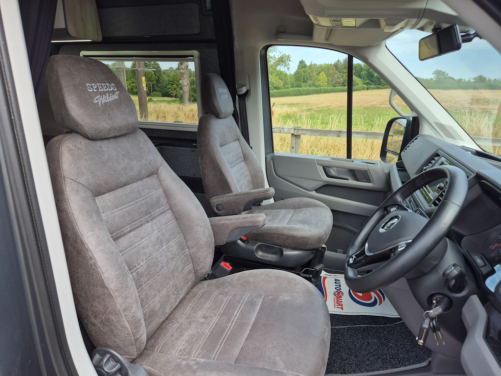 Volkswagen Crafter Wildcat Cr35 Trendline Tdi 180Bhp Dsg Camperv Grey #6