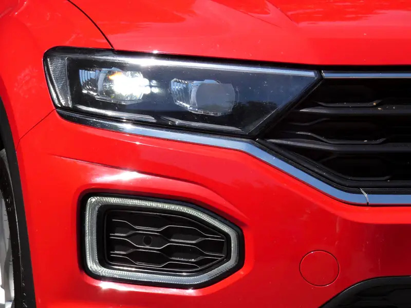 Volkswagen T-Roc 1.6 Tdi Sel Euro 6 Ss DV68JYB Red #4