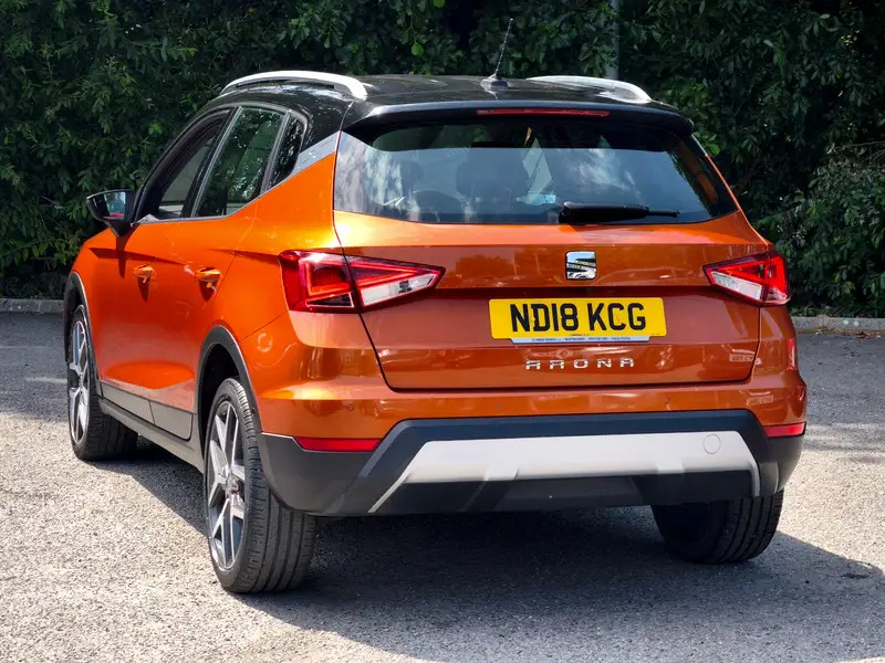 Seat Arona 1.0 Tsi Xcellence Lux Euro 6 Ss Orange