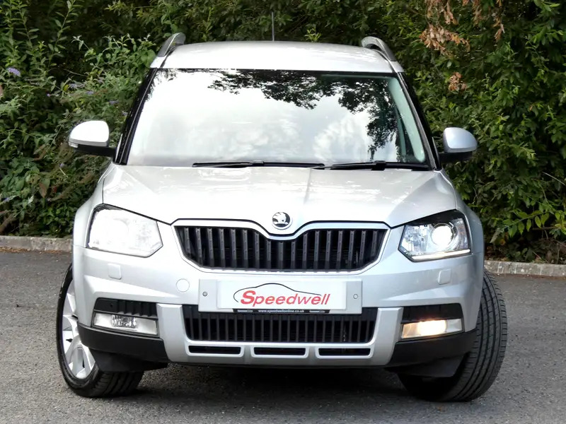 Skoda Yeti 2.0 Tdi Se L Drive Outdoor Euro 6 Ss Silver #6
