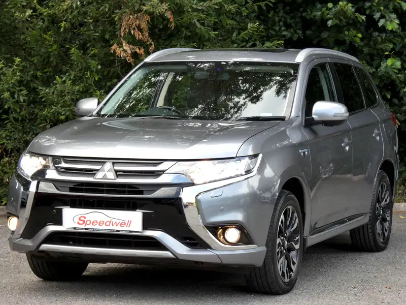Mitsubishi Outlander 2.0H 12Kwh Gx4h Cvt 4Wd Euro 6 Ss Grey