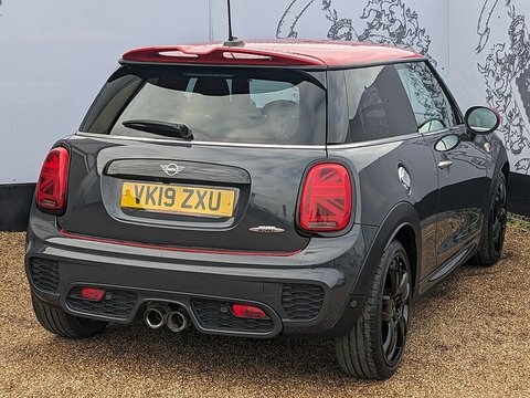 Mini Hatch Back Steptronic Euro 6 Ss 136 Ps White #9