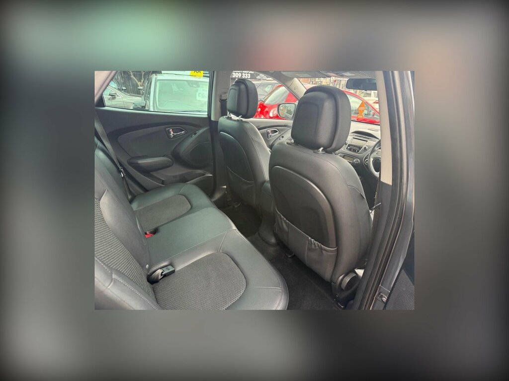 Hyundai Ix35  Silver #17