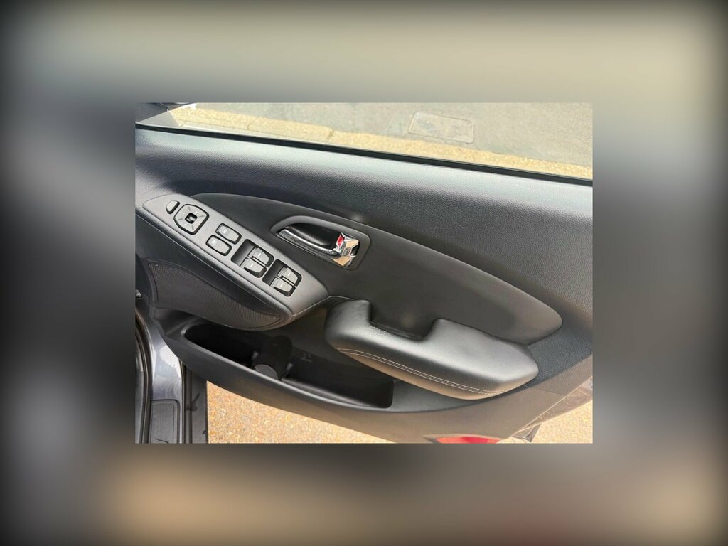 Hyundai Ix35  Silver #15