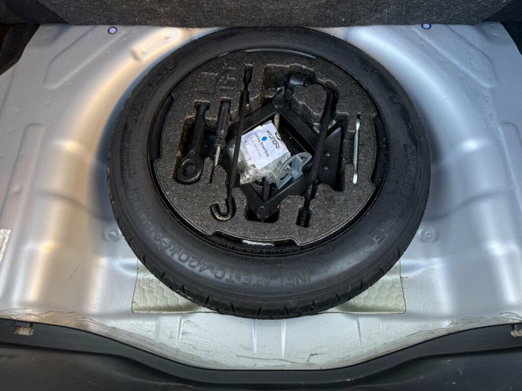 Hyundai I30 2012 12 1.4 Grey #29
