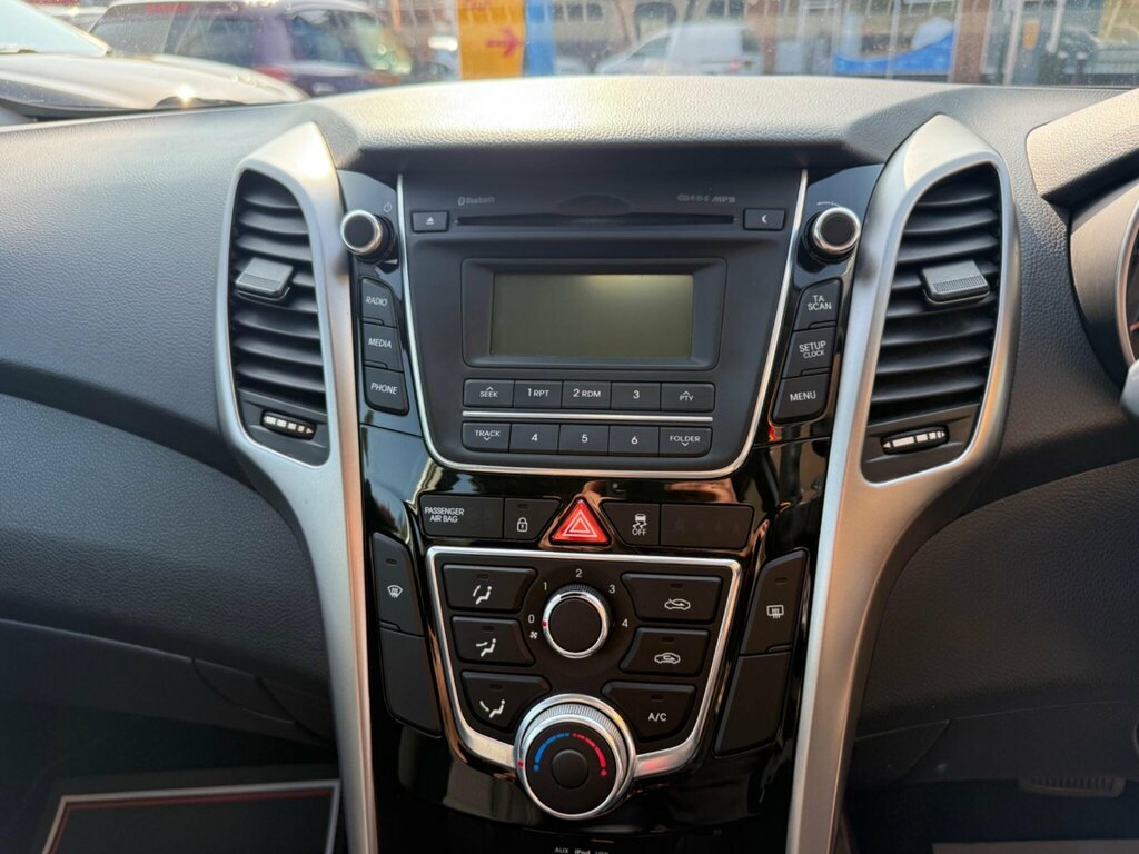 Hyundai I30 2012 12 1.4 Grey #11