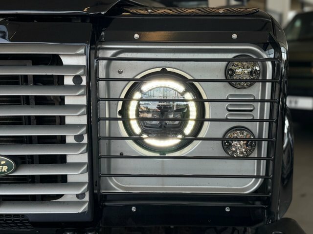 Land Rover Defender 110 Td5 2.5 Td5 Hard Top 299 G Blue #4