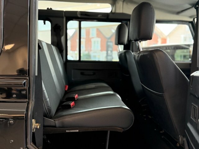 Land Rover Defender 110 Td5 2.5 Td5 Hard Top 299 G Blue #25