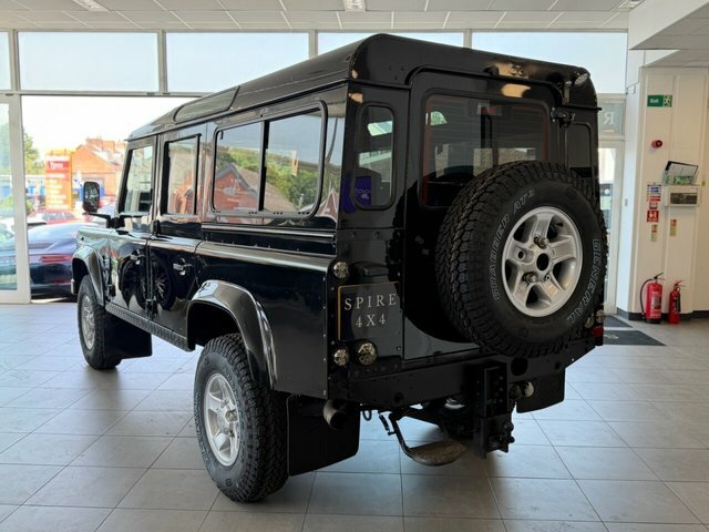 Land Rover Defender U404 Green #3