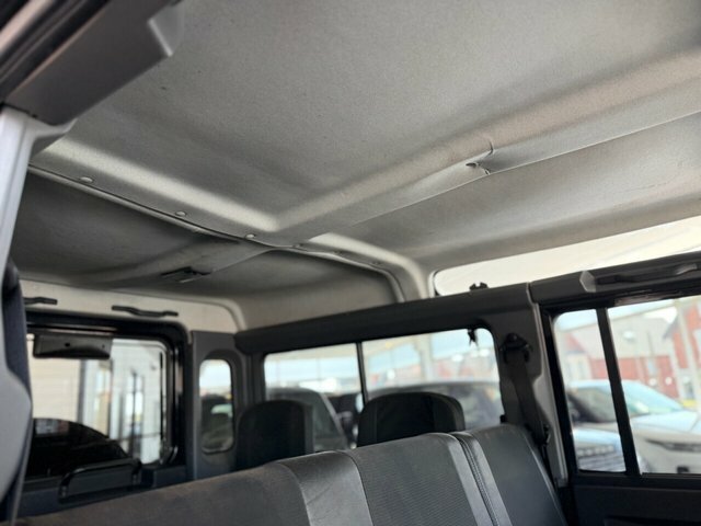 Land Rover Defender 110 Td5 2.5 Td5 Hard Top 299 G Blue #26