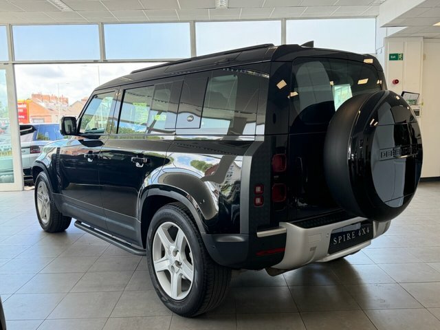 Land Rover Defender D250 Mhev Se Suv HD22GXW Black #3