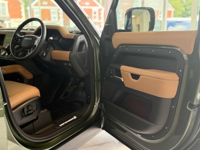 Land Rover Defender 110 110 3.0 D250 Awd S Awd S Santorini Black Black #17