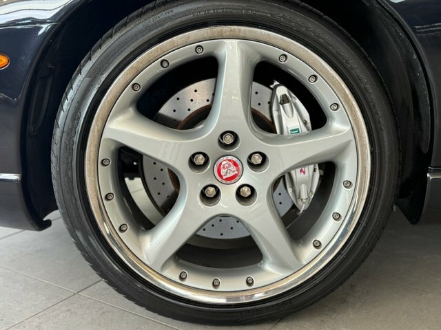 Jaguar XK8 4.2 2dr Red #17