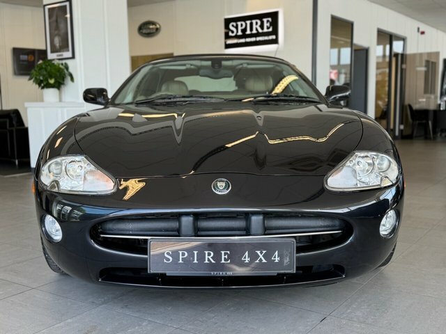Jaguar XK8 4.2 2dr Red #9