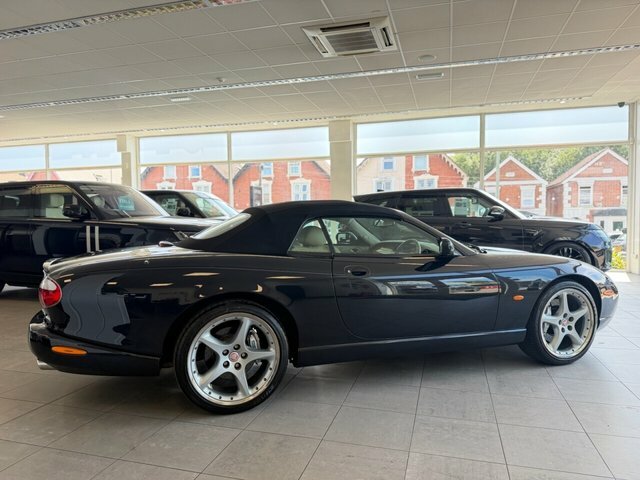 Jaguar XK8 Convertible 2dr Petrol Automatic BN05OGZ Black #2