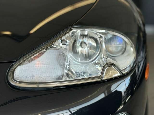 Jaguar XK8 4.2 2dr Red #11