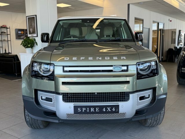 Land Rover Defender 90 D250 Mhev First Edition Green #5
