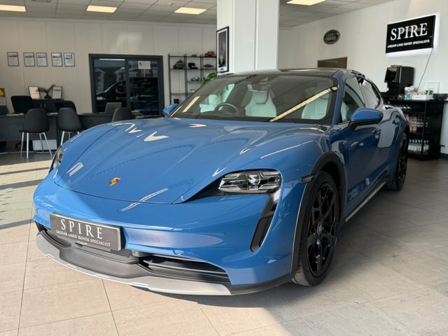 Porsche Taycan Plus 93.4Kwh 4S Cross Blue #6