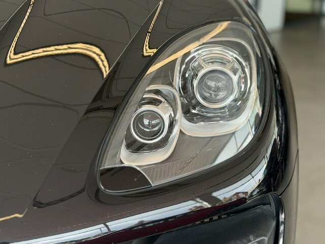 Porsche Macan 3.0L D S Pdk Sport Design Package Pan Roof Pasm E Grey #7
