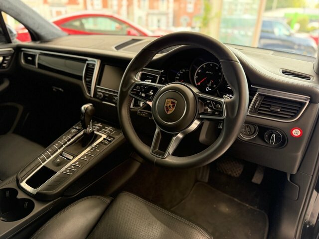 Porsche Macan 3.0L D S Pdk Sport Design Package Pan Roof Pasm E Grey #22