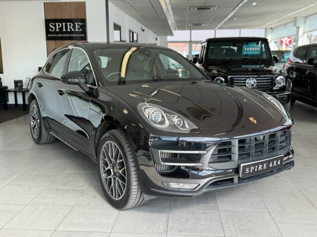 Porsche Macan V6 Turbo Suv Black