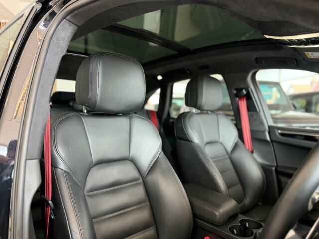 Porsche Macan 3.0L D S Pdk Sport Design Package Pan Roof Pasm E Grey #19