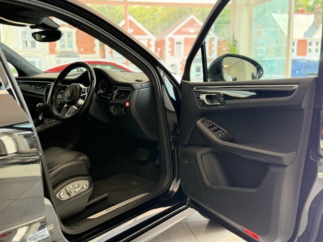 Porsche Macan 3.0L D S Pdk Sport Design Package Pan Roof Pasm E Grey #15