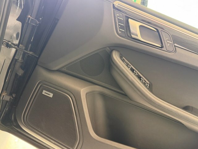 Porsche Macan 3.0L D S Pdk Sport Design Package Pan Roof Pasm E Grey #17