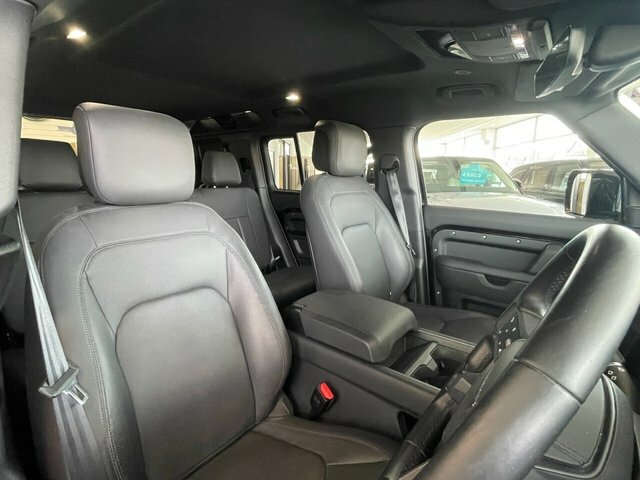 Land Rover Defender 110 D250 X-dynamic Se White #21