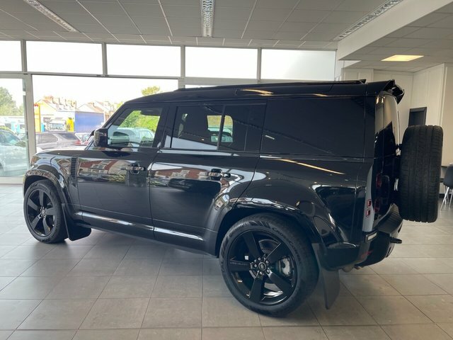 Land Rover Defender 110 D250 X-dynamic Se White #7