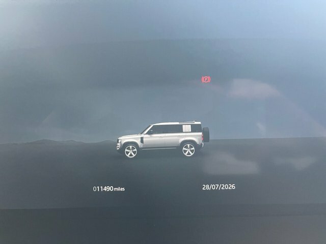 Land Rover Defender 110 D250 X-dynamic Se White #18