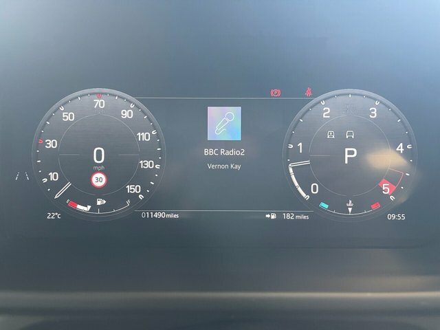 Land Rover Defender 110 D250 X-dynamic Se White #22