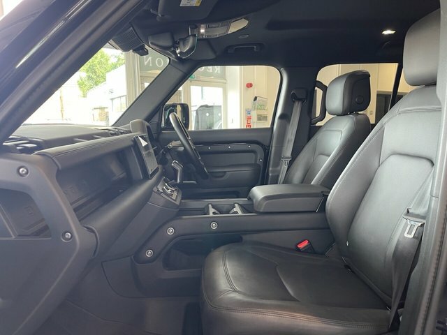 Land Rover Defender 110 D250 X-dynamic Se White #41