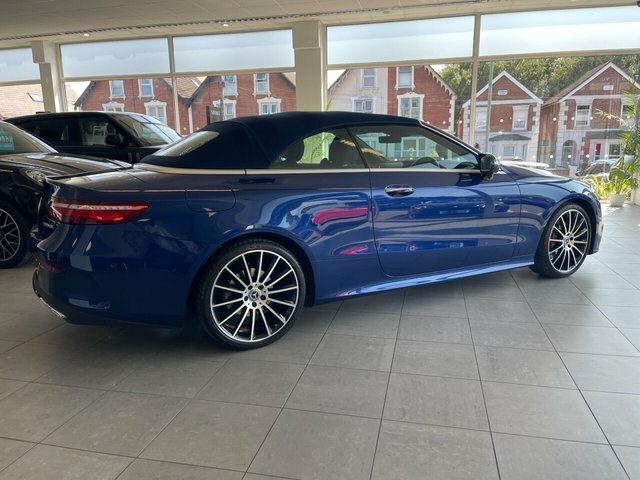 Mercedes-Benz E Class E220d Amg Line Cabriolet Blue #4