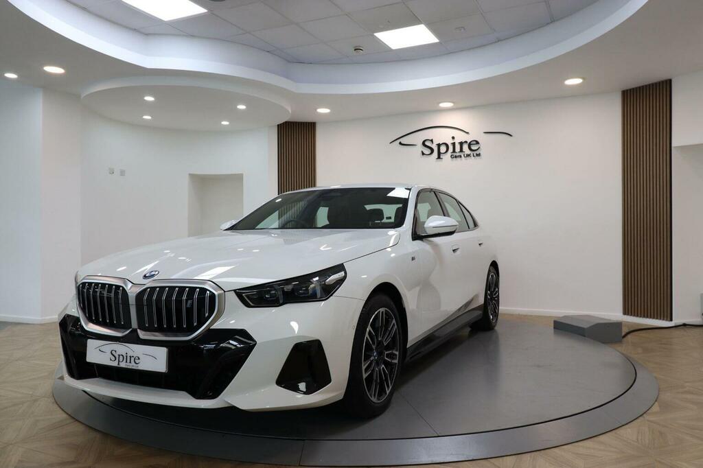BMW i5 Saloon 40 83.9Kwh M Sport Edrive 11Kw Ch SV24GPY White