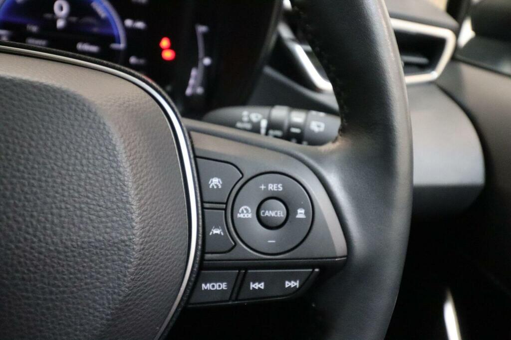 Suzuki Swace 1.8 Hybrid Ultra Cvt Silver #39