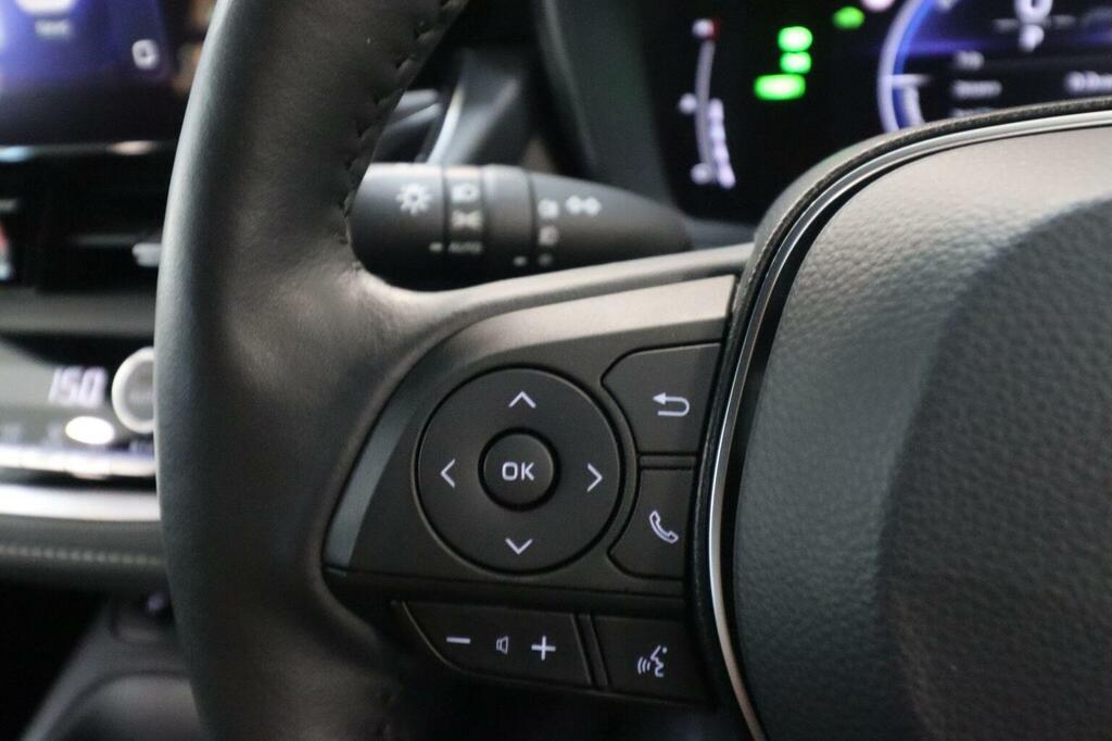 Suzuki Swace 1.8 Hybrid Ultra Cvt Silver #38