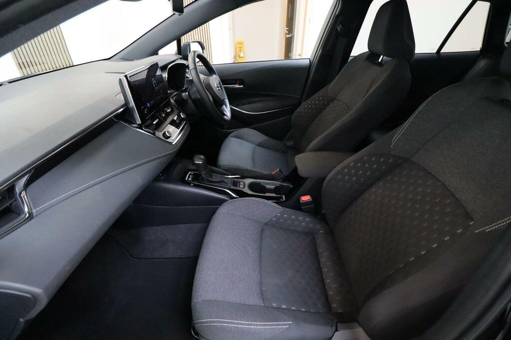 Suzuki Swace 1.8 Hybrid Ultra Cvt Silver #10