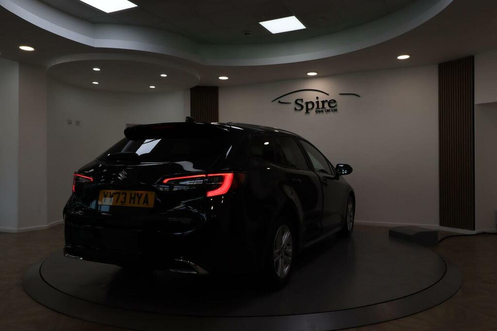 Suzuki Swace 1.8 Hybrid Ultra Cvt Silver #40