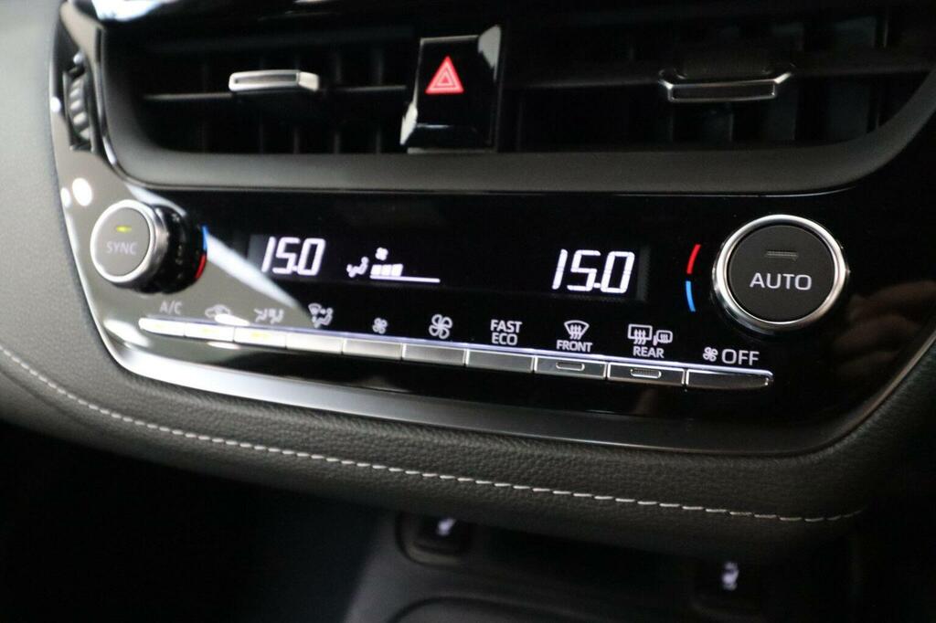 Suzuki Swace 1.8 Hybrid Ultra Cvt Silver #20