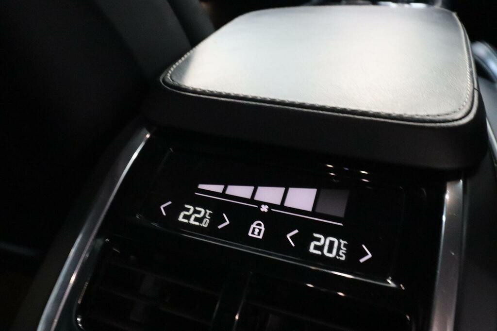 Volvo XC90 T8awd R-design Pro - Panoramic Sunroof, 7 Seats Grey #17