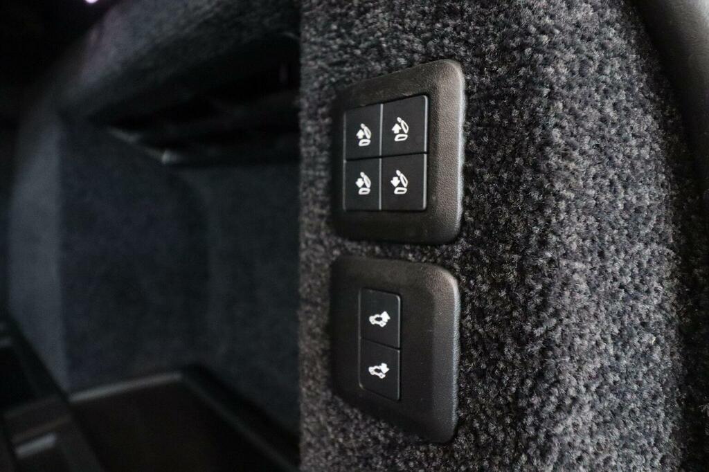 Land Rover Range Rover 2.0 P400e 13.1Kwh Vogue Se 4Wd Euro 6 Ss 5 Black #68