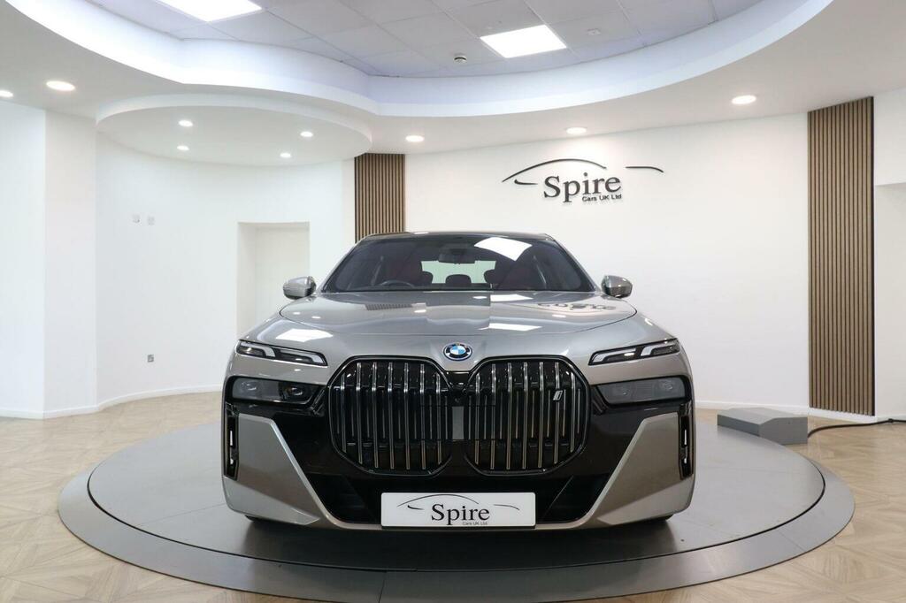 BMW i7 Saloon 50 105.7Kwh M Sport Edrive 20242 Grey #2