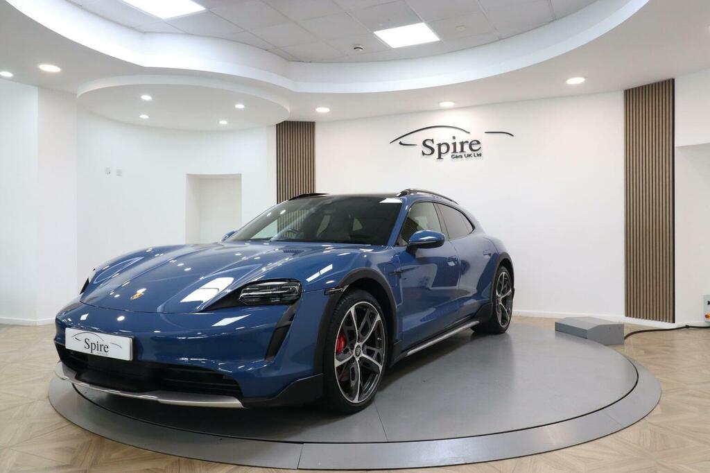 Porsche Taycan Estate Performance Plus 93.4Kwh 4S Cross Turismo A Blue