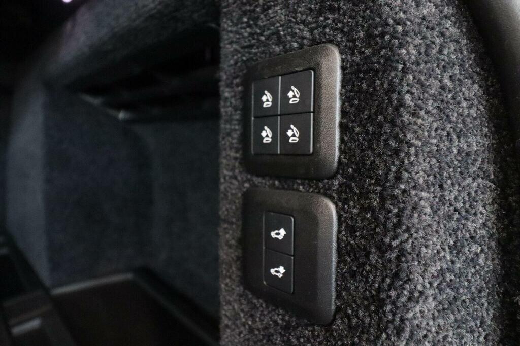 Land Rover Range Rover V8 Dynamic Black #68