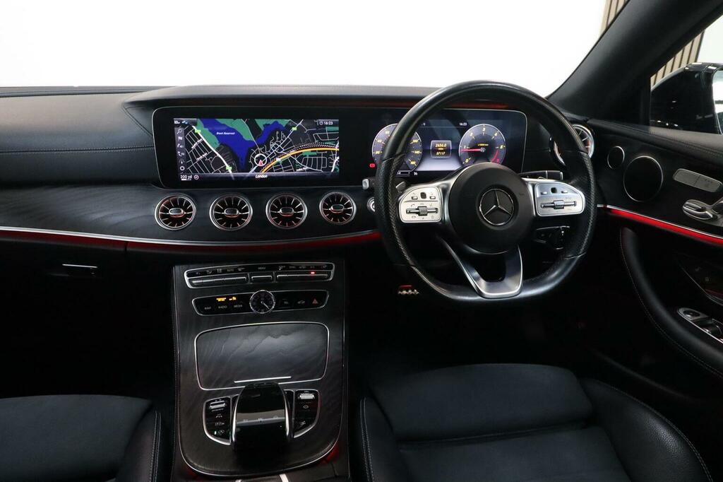 Mercedes-Benz E Class E220d Amg Line 9G-tronic Black #44