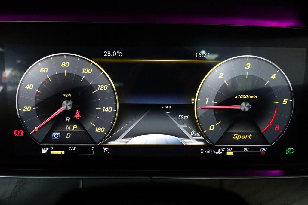 Mercedes-Benz E Class E220d Amg Line 9G-tronic Black #34